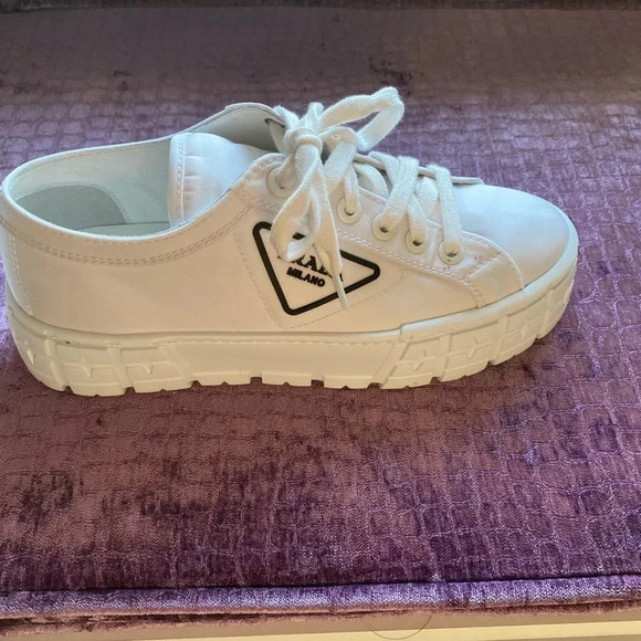 PRADA Double Wheel Re-Nylon gabardine sneakers - Picture 6 of 10